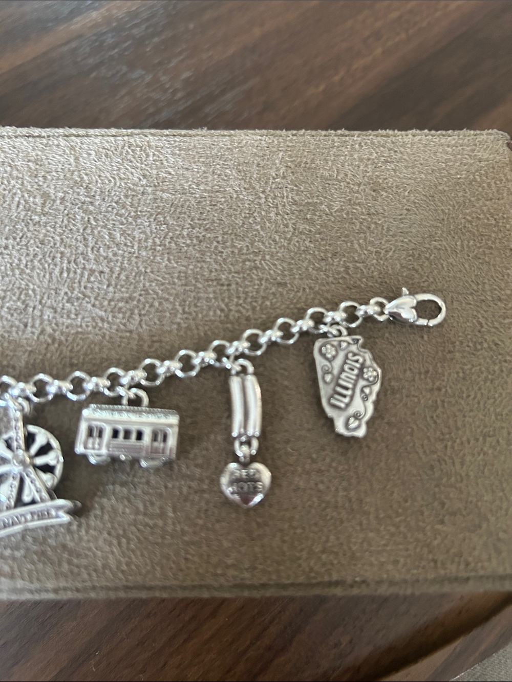 Brighton State Charm Bracelet - Picture 5 of 6